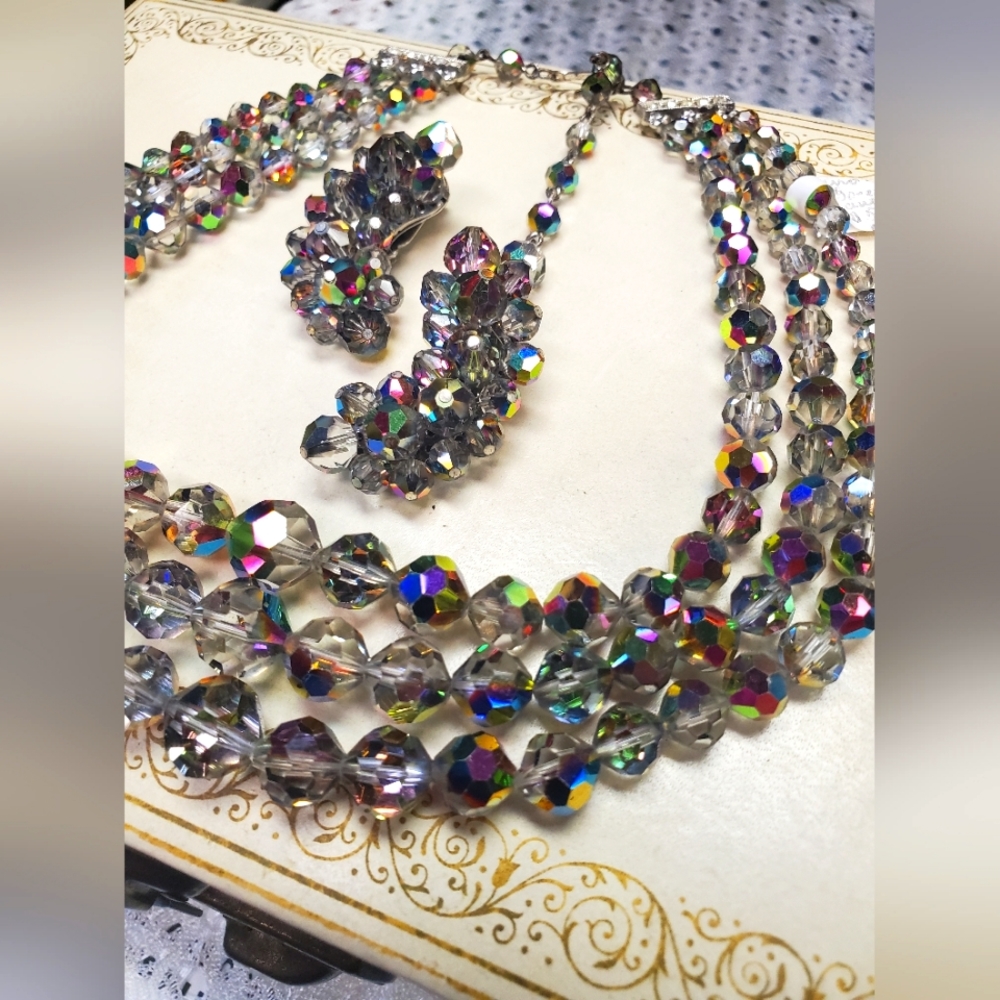 Vintage LAGUNA Heliotrope AB Crystal 3 Strand Necklace Clip Earring Demi Set